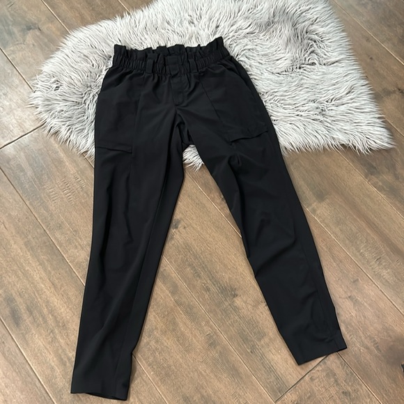 Athleta ruffle waisted size 0 athletic pants - Picture 12 of 17